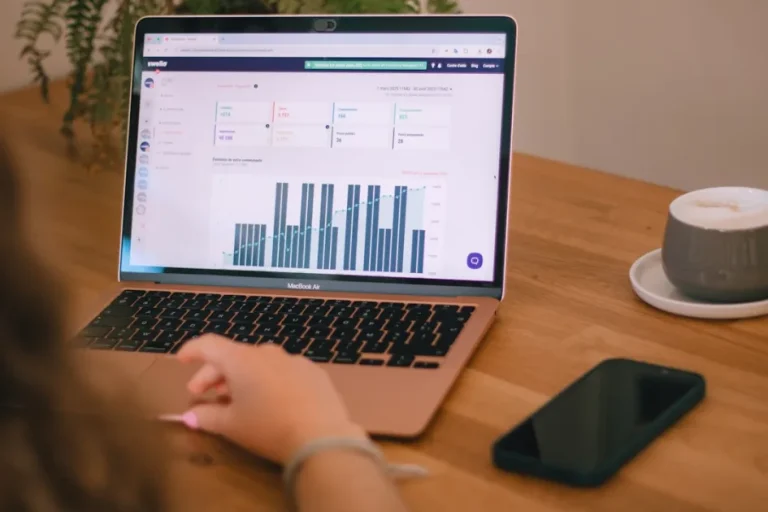 Guía CRM inmobiliario: comparativa de herramientas reales